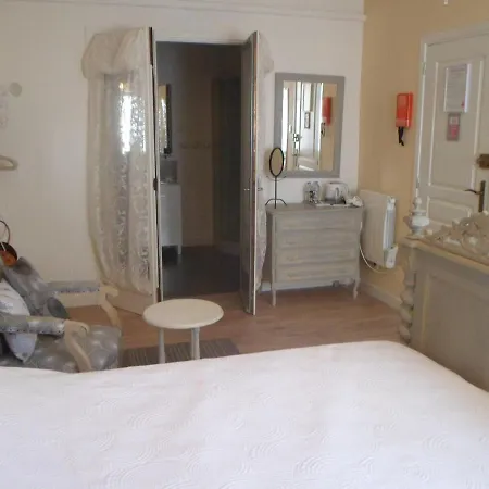La Maison Au Coin Nocleg ze śniadaniem
